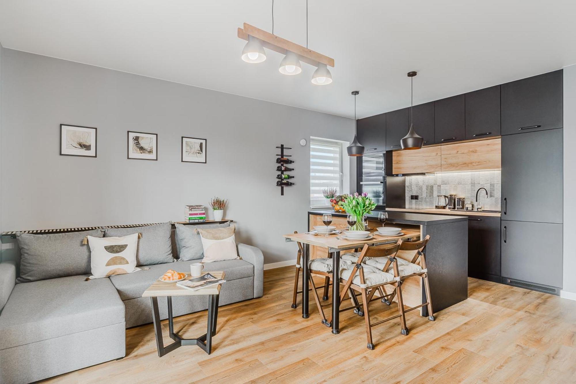 Lumina Luxury 3-Rooms Apartments With Parking 우치 외부 사진